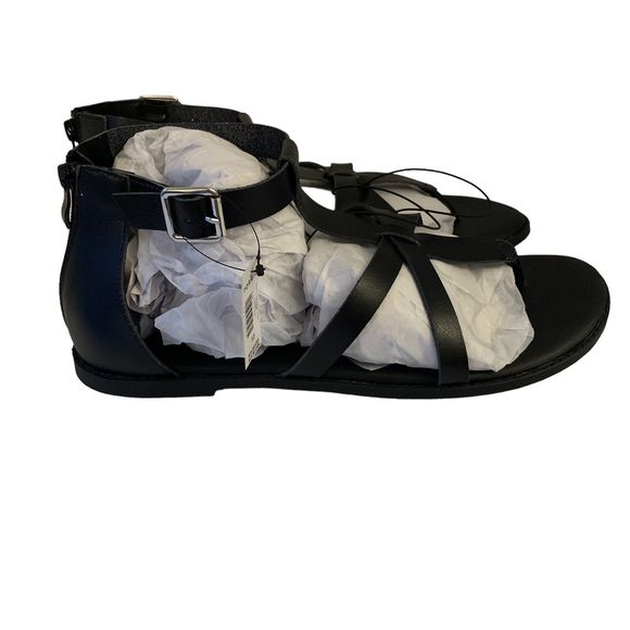 Torrid Black Strappy Gladiator Flat Slip On Sandals 13 WW Extra Wide NWOB - Picture 2 of 5